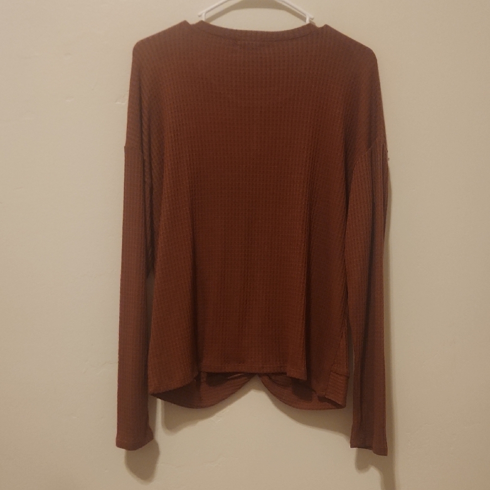 Paper Crane Rust Waffle Knit Twist Front Top - Picture 3 of 3